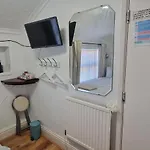 Happi Hotel And Spa